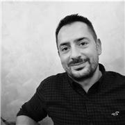 Ingegnere meccanico, con dottorato di ricerca in biorobotica, disponibile per l'aiuto nella preparazione di esami universitari